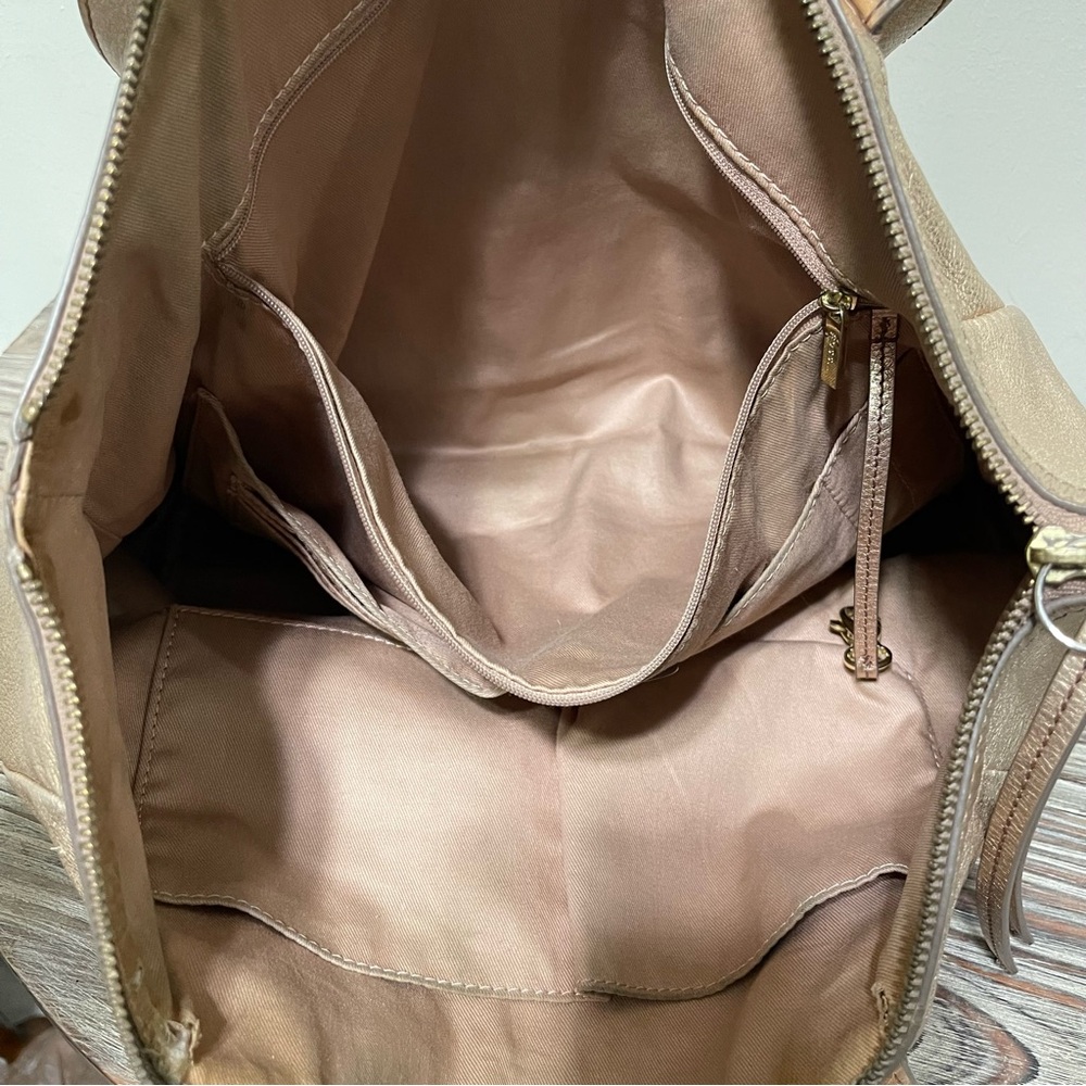 Fossil Sydney Shopper Tote Shoulder Bag Cowhide Leather Metallic Gold Zip Close - Picture 13 of 16